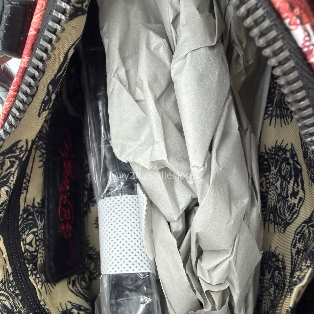 Ed Hardy Bag - Picture 7 of 7